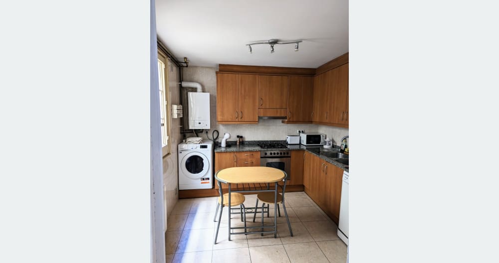 Fabulosa habitación en piso compartido - Foto 6