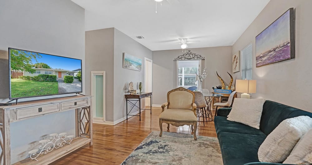 Villa Amor close to Beach/Wilton Manors, Free Parking, Fenced Yard - Picture 10