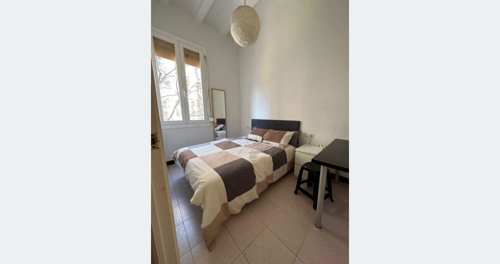 Room very well located in the center of Barcelona - Foto 9