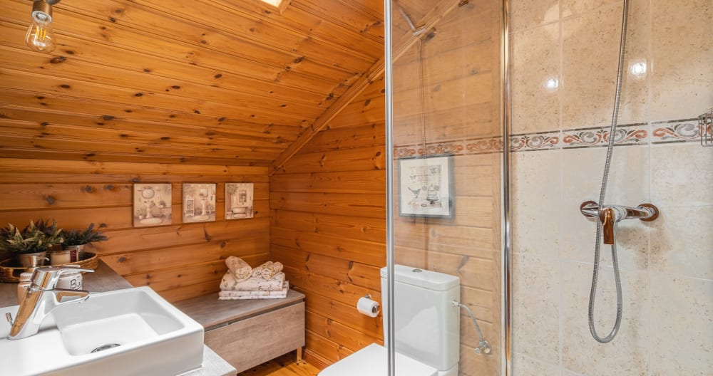 Espléndido apartamento de madera frente al río Ter - Foto 12
