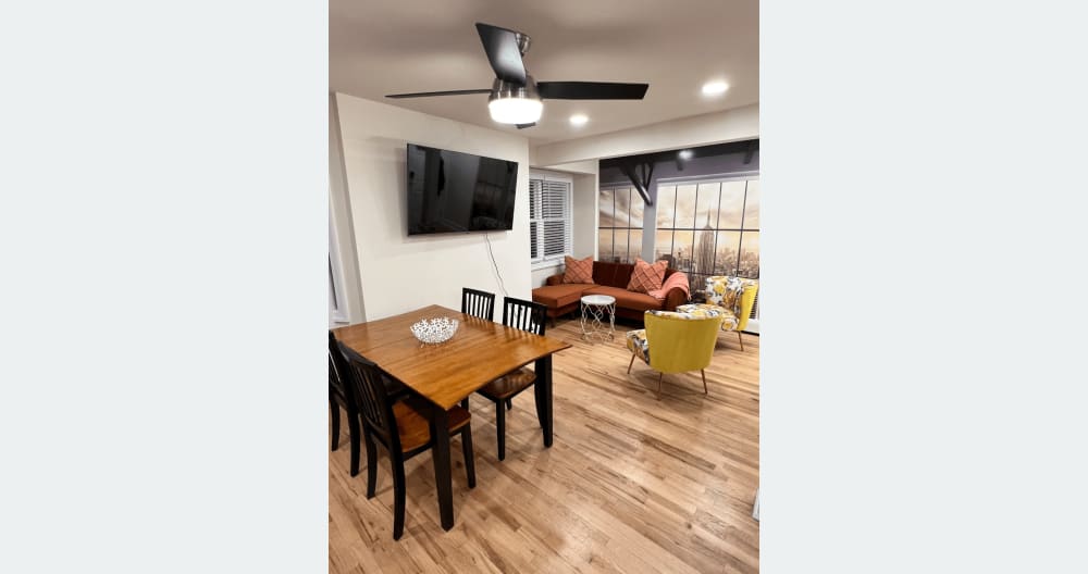 NEW-Free Prkg-2BR-2.5 Bath Duplex - Picture 20