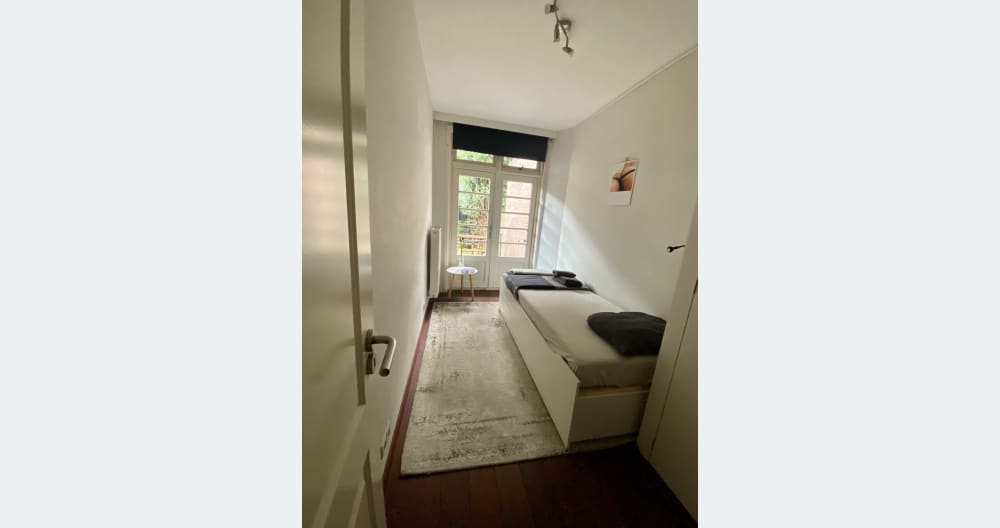 Apartment mit Garten, 15 Minuten vom Stadtzentrum entfernt - Foto 4