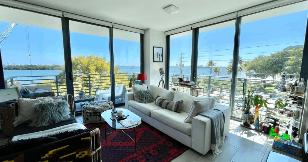 Private Large Guest Wing waterfront in my cozy Miami Maximalist home! - Picture 1
