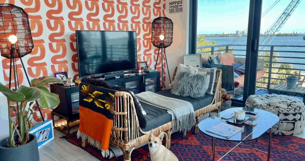 Private Large Guest Wing waterfront in my cozy Miami Maximalist home! - Picture 2