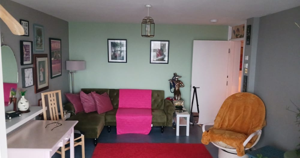Embellecer el apartamento en una parte atractiva de Londres, algunos bares gay alrededor... - Foto 2