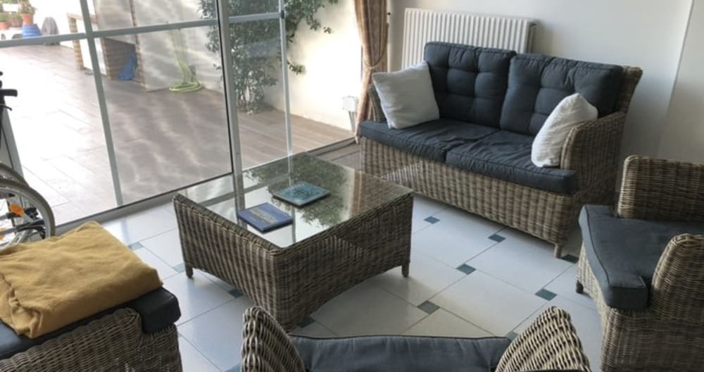 Appartement les pieds dans l eau
- Picture 2