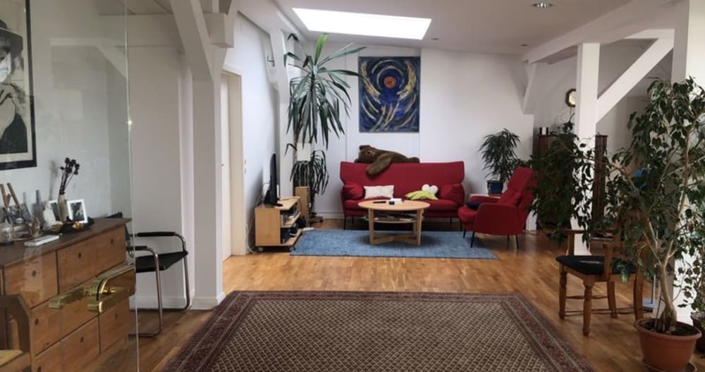 Quarto tranquilo e bonito, 21 m² em um apartamento brilhante no sótão - Foto 5