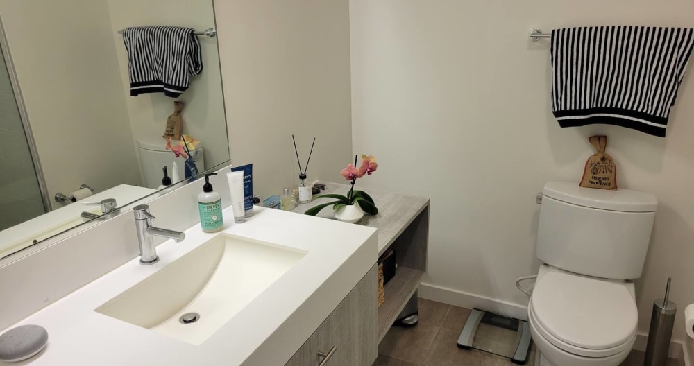 Modern 2 bedrooms with San Francisco skyline view - Picture 14