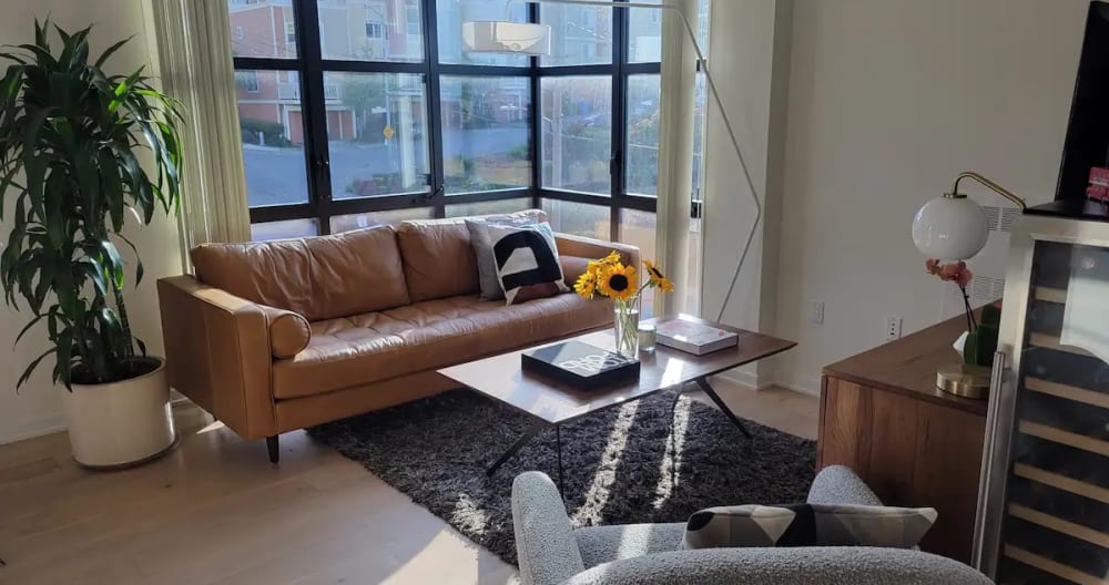 Modern 2 bedrooms with San Francisco skyline view - Picture 1