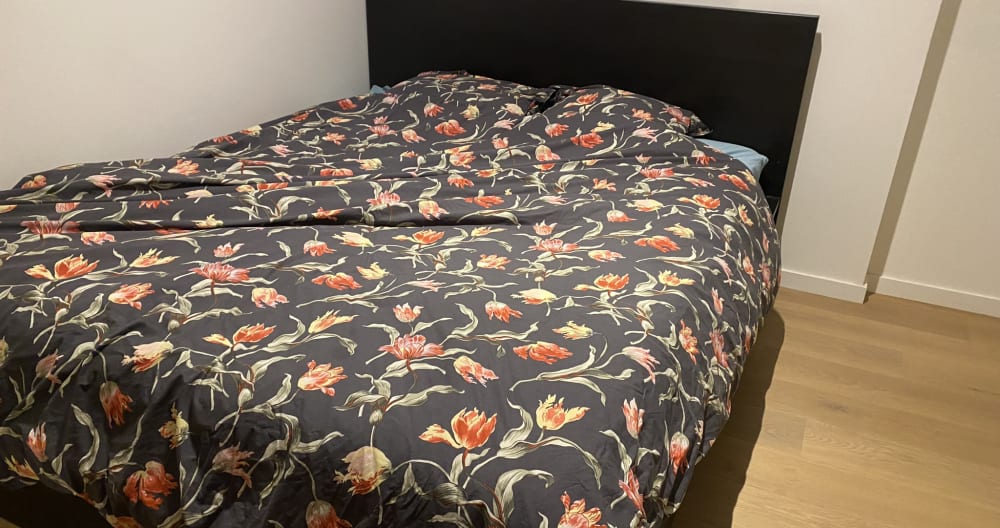 Double bed in modern appartement close to central station - Photo 5
