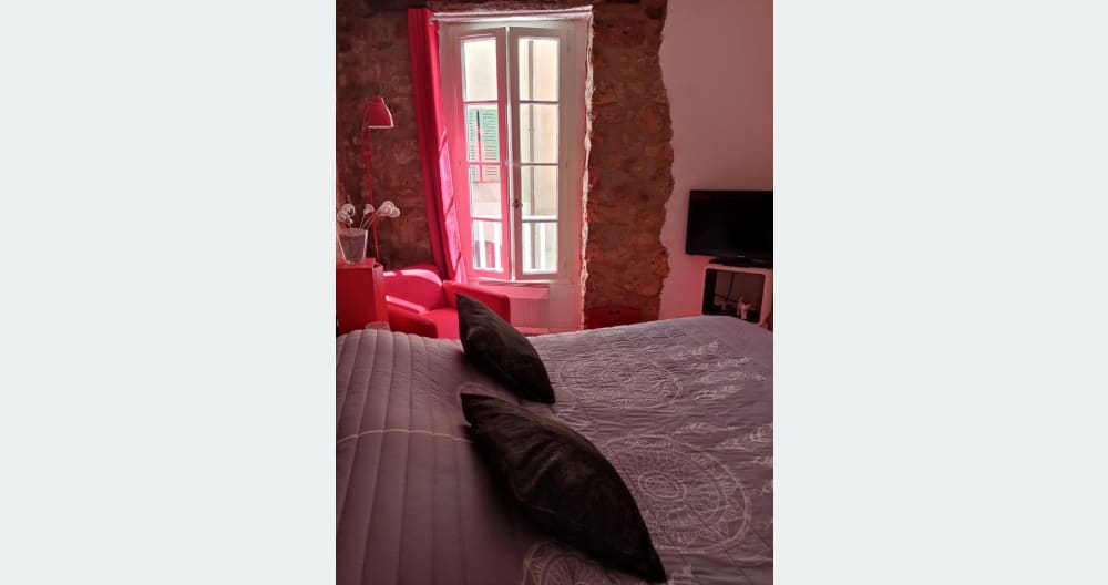Quarto em lindo apartamento no centro da vila - Foto 7