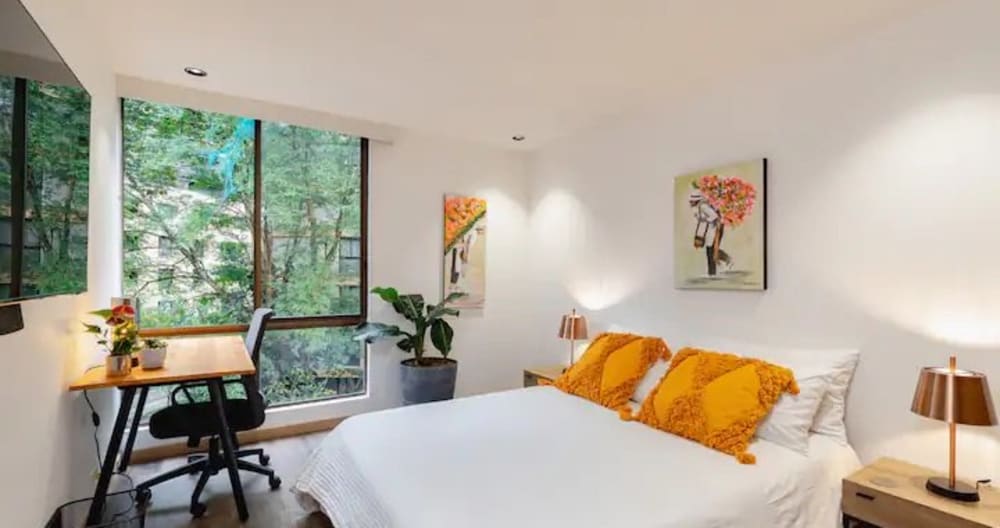 Spacious Luxe Apartment in Exclusive Provenza - El Poblado District - Picture 11