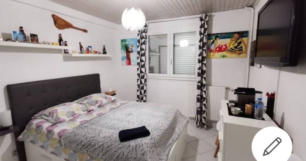 Room.Proche tram, center, plage.Parking.terrasse.Nature allowed. - Picture 1