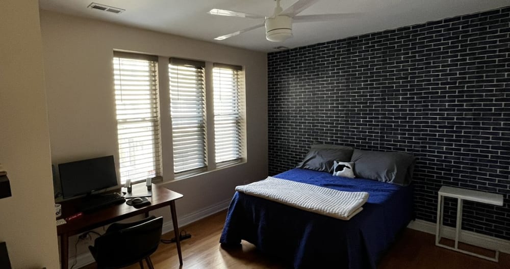 Private Room near Andersonville Gay to rent in Chicago