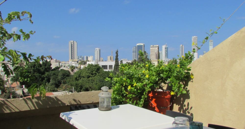 Unique South Tel Aviv Penthouse - Picture 1