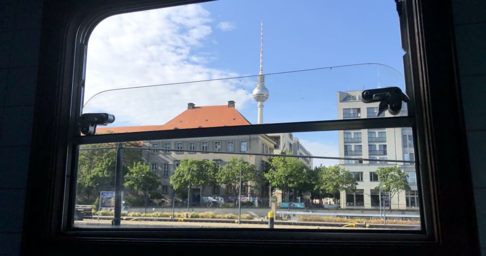 Apartamento único situado num navio perto da Ilha dos Museus, no centro - Foto 1