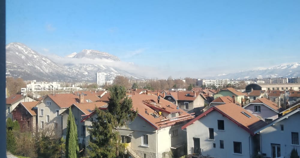 Chambre dans appartement grenoblois chaleureux et vue sur montagnes - Photo 1