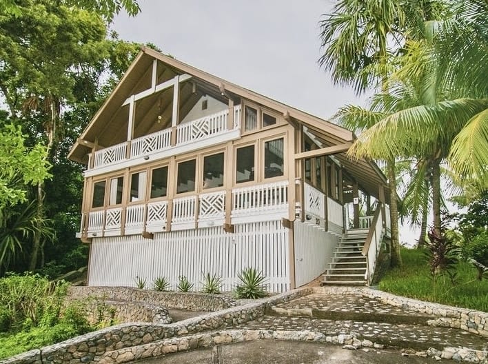 Anúncio de Rodrigo em misterb&b - Casa Coco on Luna Beach Resort