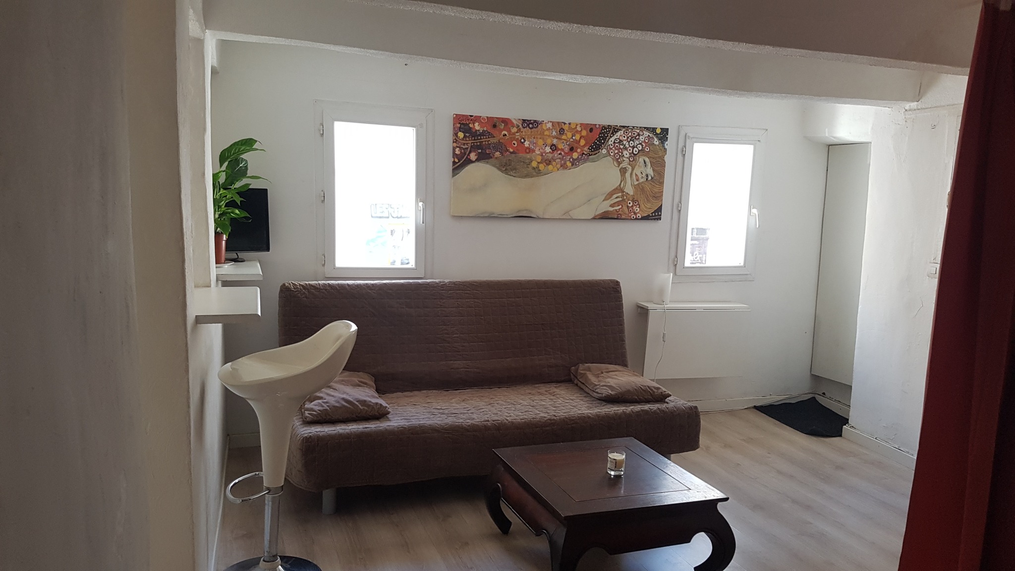 paris call for gay from Paxton gay bed and breakfast baltimore
