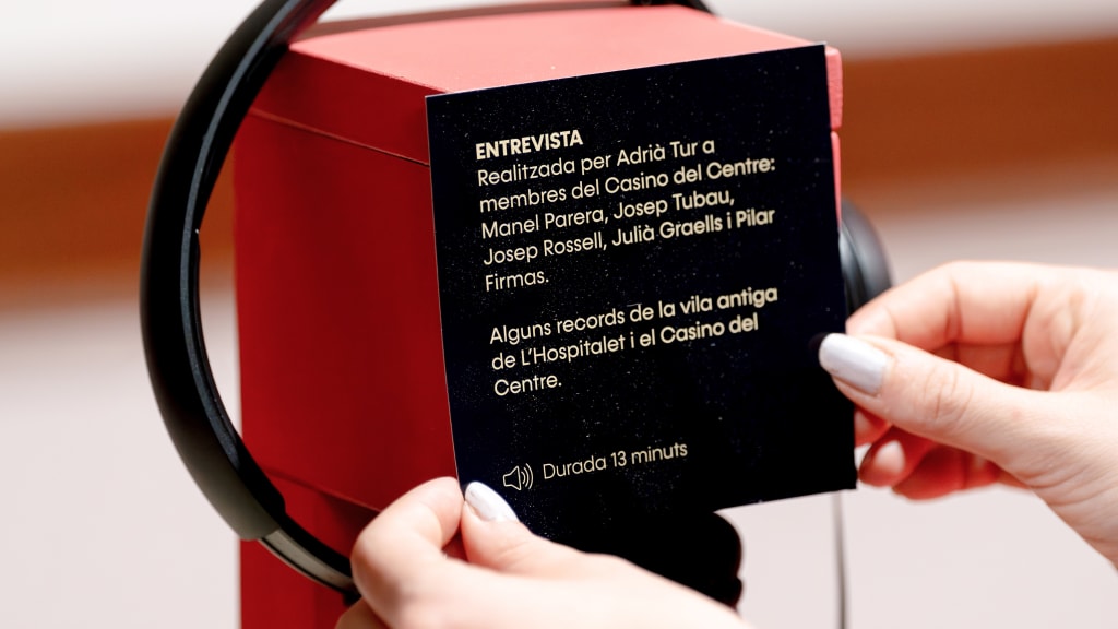 disseny de cartel·les expositives