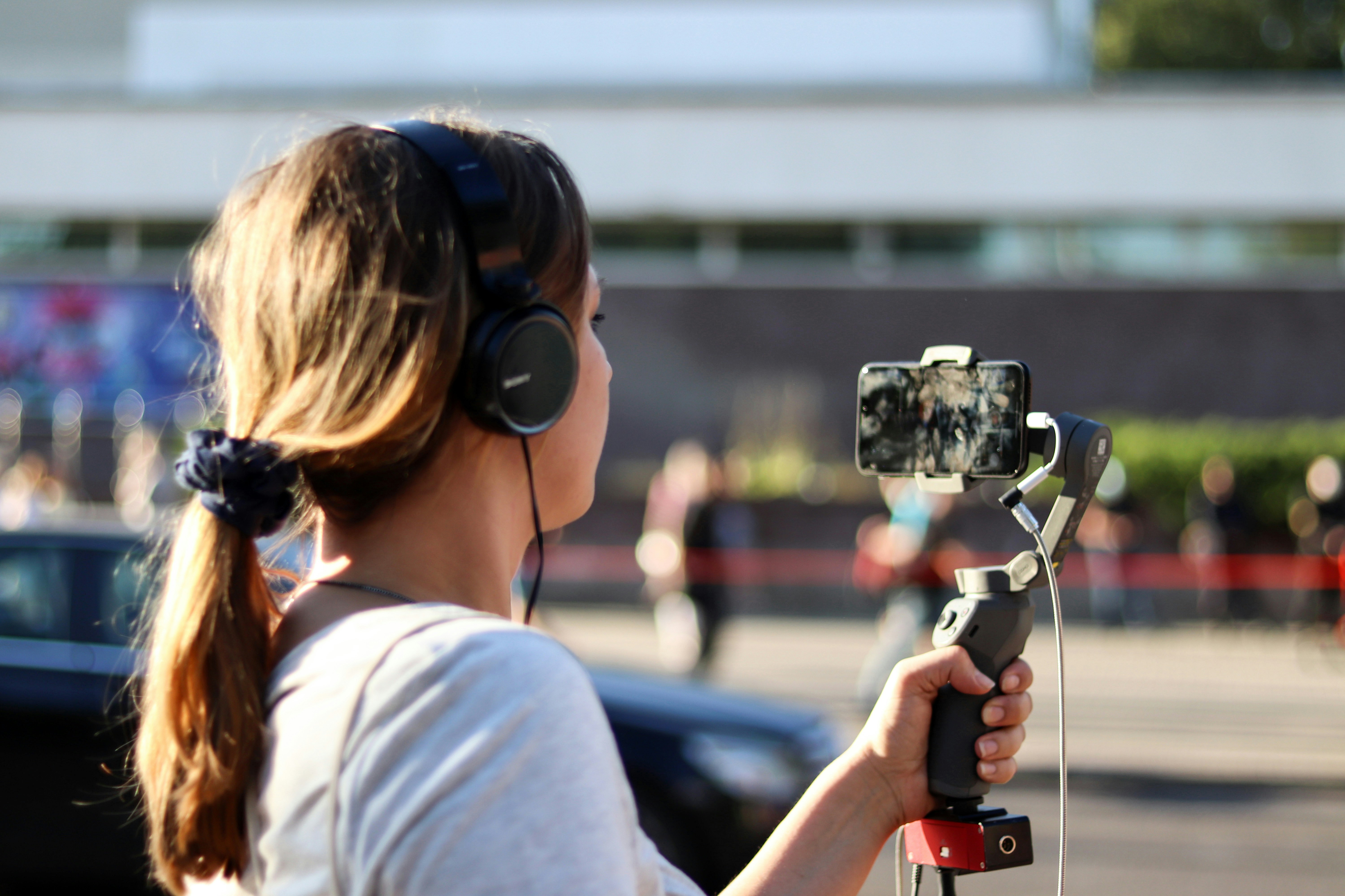 Talleres culturales virtuales: beneficios de la educación online