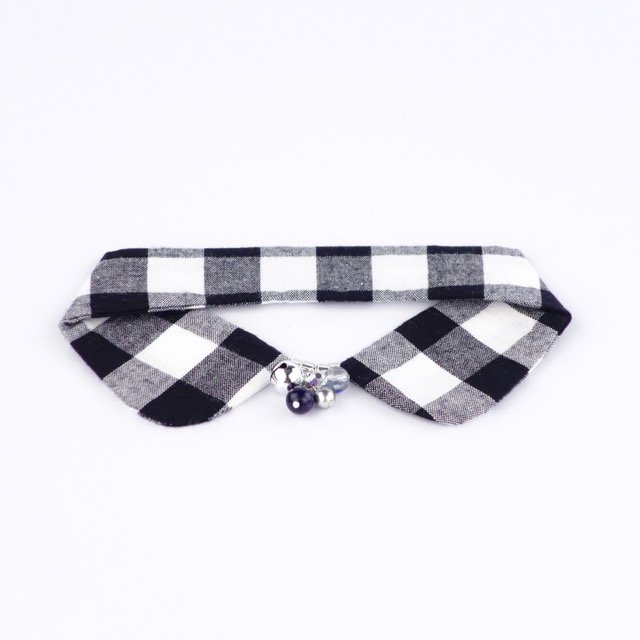 Almost Monochrome Decorative Collar For Cats And Small Dogs