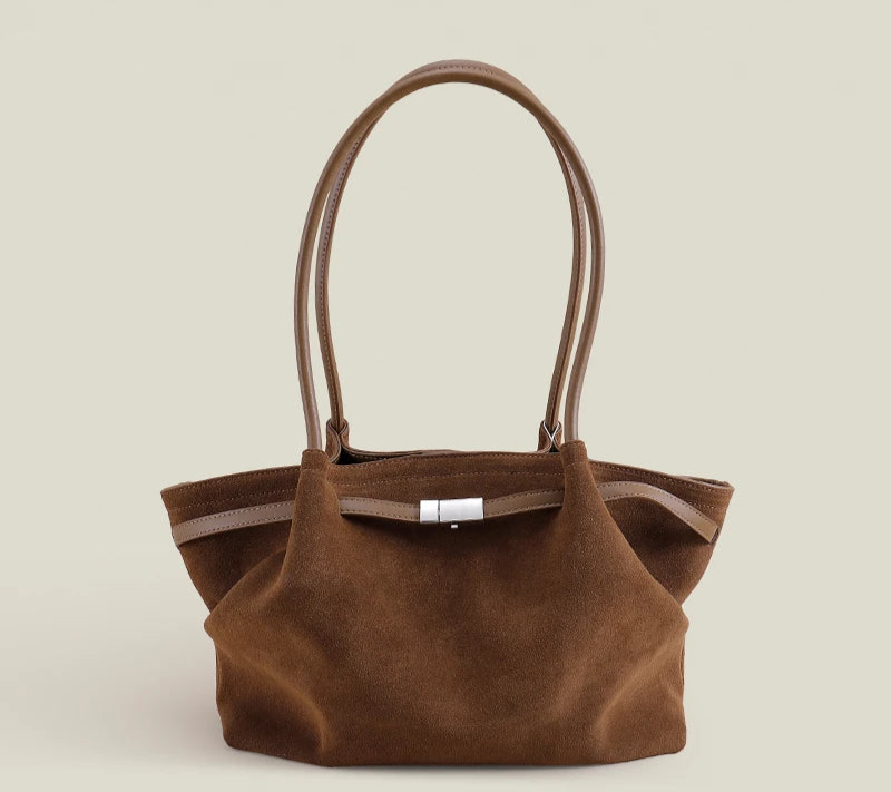Camel / Caramel.