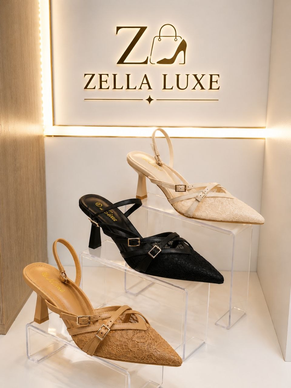 Escarpins slingback en dentelle à bout pointu et lanières