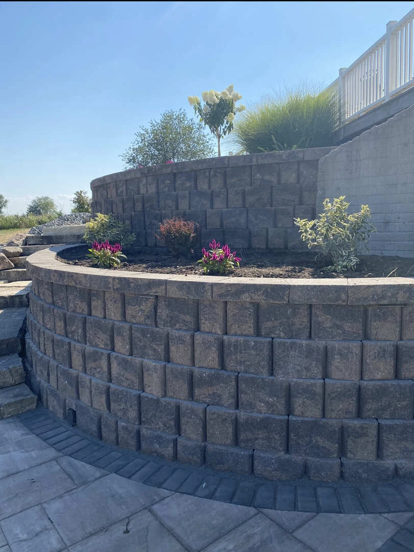 Hardscaping & Patios thumbnail 20