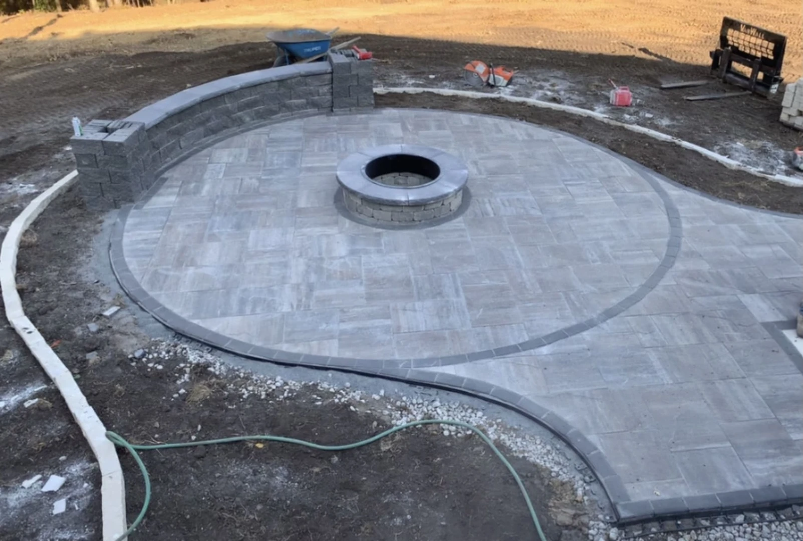 Hardscaping & Patios thumbnail 25