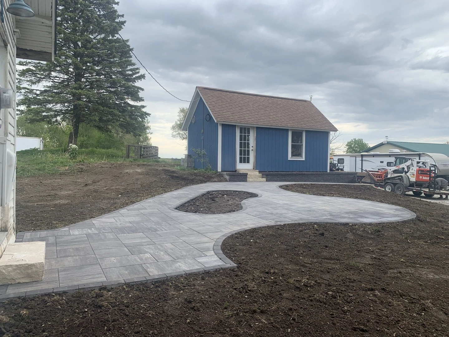 Hardscaping & Patios thumbnail 24