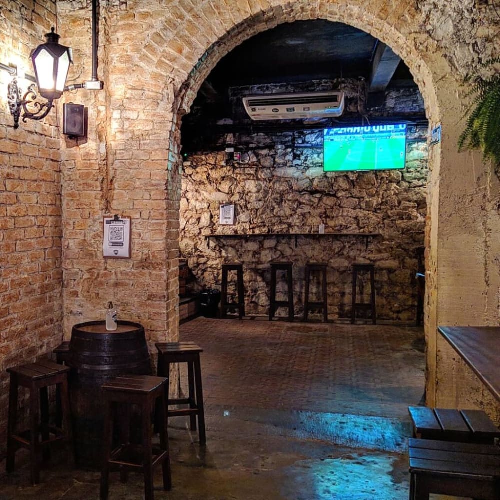 Clube Come Together em São Roque