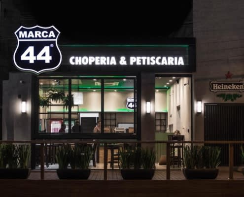 Marca44 — Choperia & Petiscaria em Monte Sião