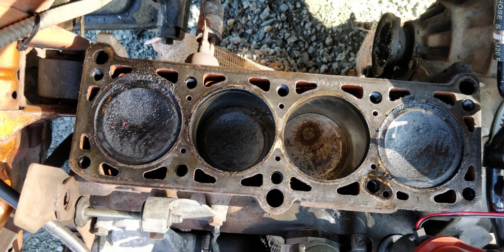 View topic Pitted cylinder wall from crack in head The Mk1 Golf