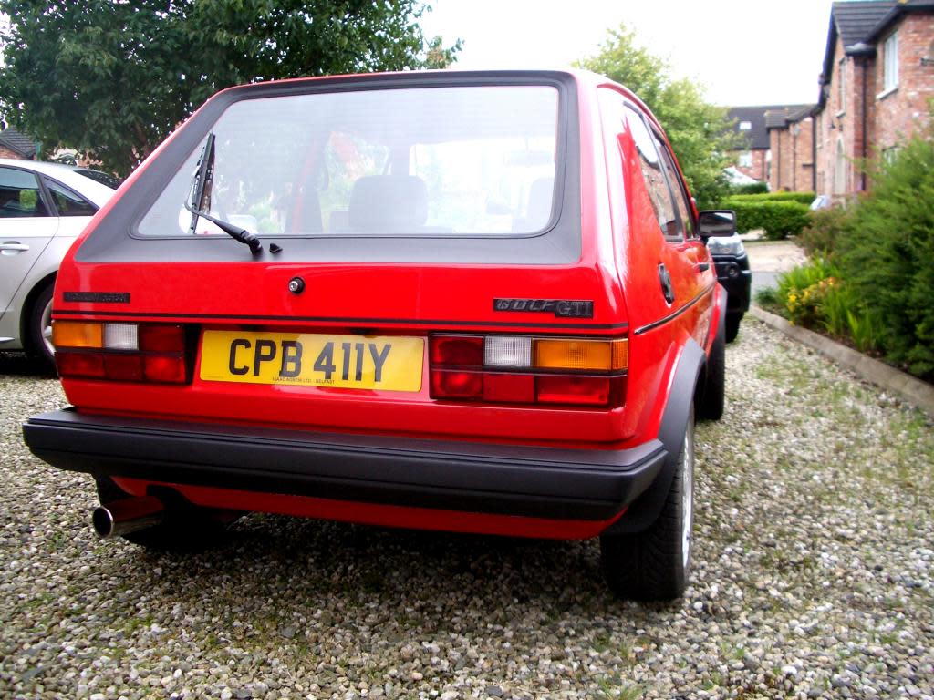 Exhaust 1.jpg Exhaust 1.jpg