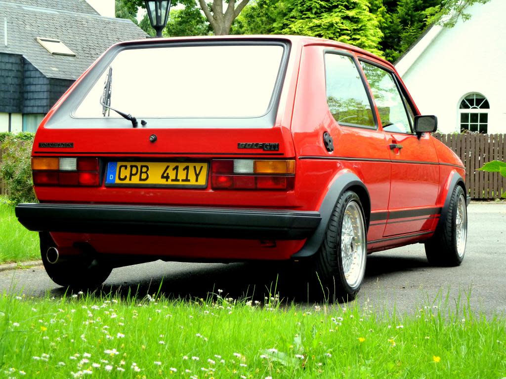 Exhaust 2.jpg Exhaust 2.jpg