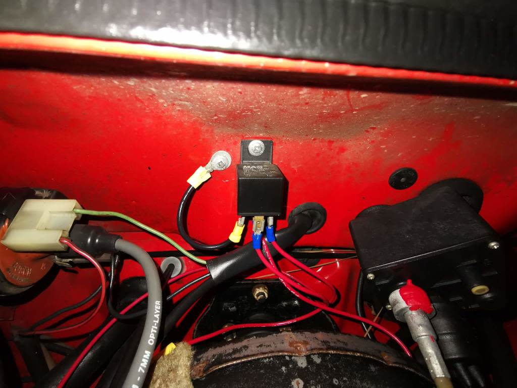 View topic: 1981 Fuse board fuel pump relay and bypass – The Mk1 Golf