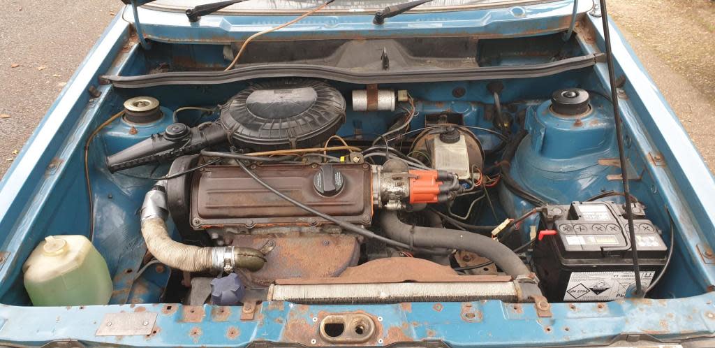 Engine.jpg Engine.jpg