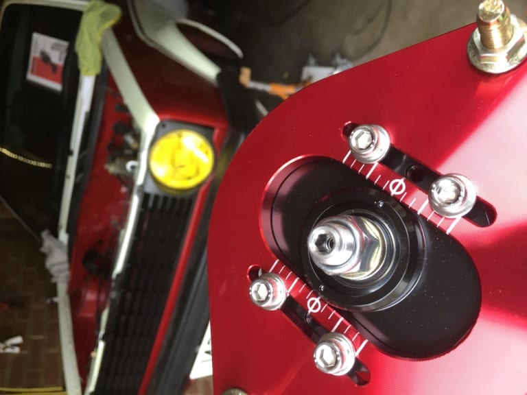 airlift strut & caddy.jpg airlift strut & caddy.jpg