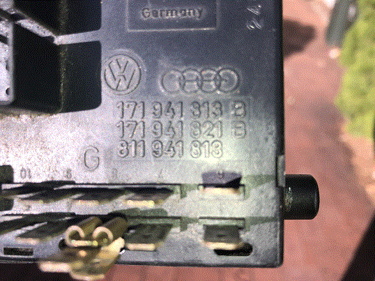 Golf Fuse box (2).gif Golf Fuse box (2).gif