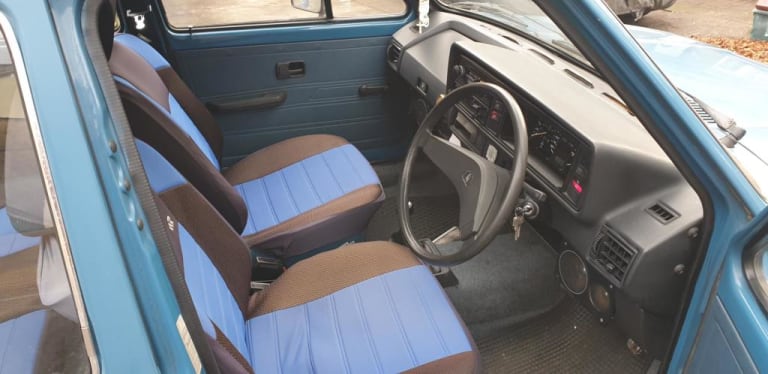 Interior.jpg Interior.jpg