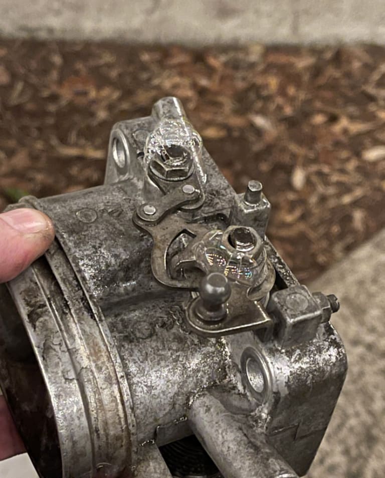 throttle_body.png throttle_body.png