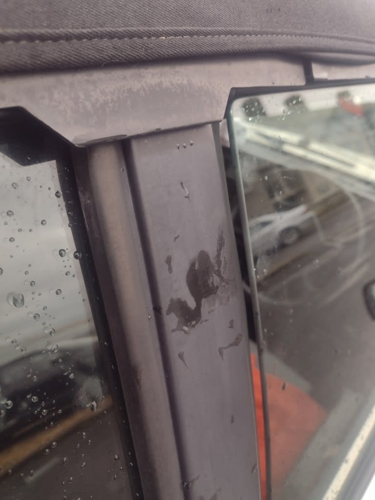 Dvr Door Glass.jpg Dvr Door Glass.jpg
