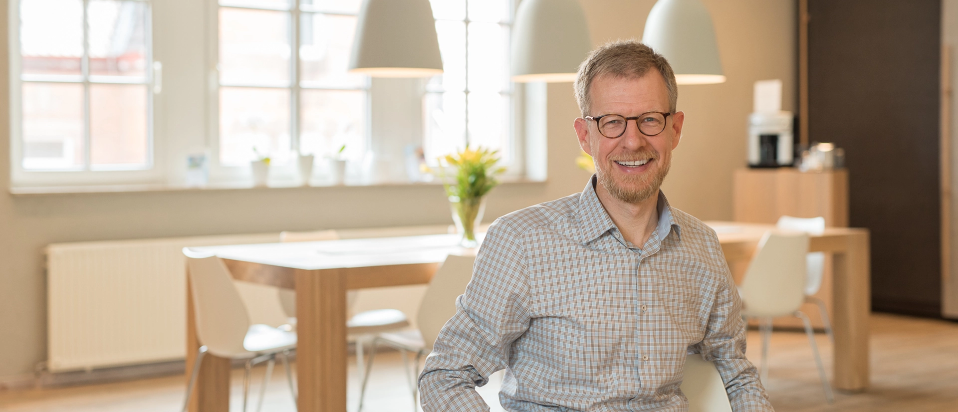 dr. dr. László Seper