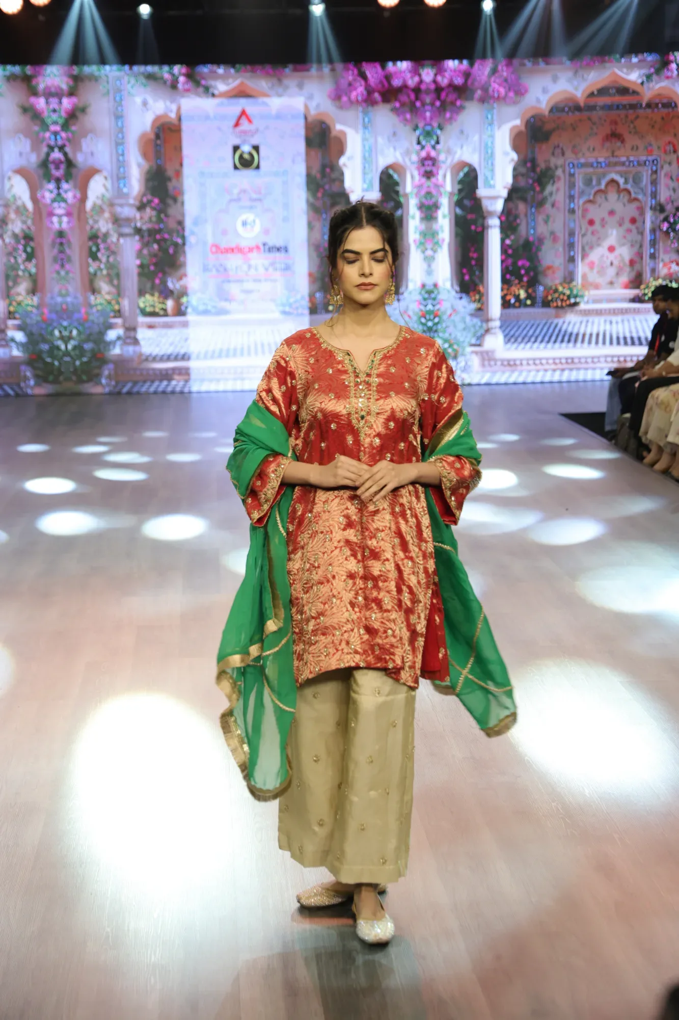 Mehfil-e-Ranglaal — view 3