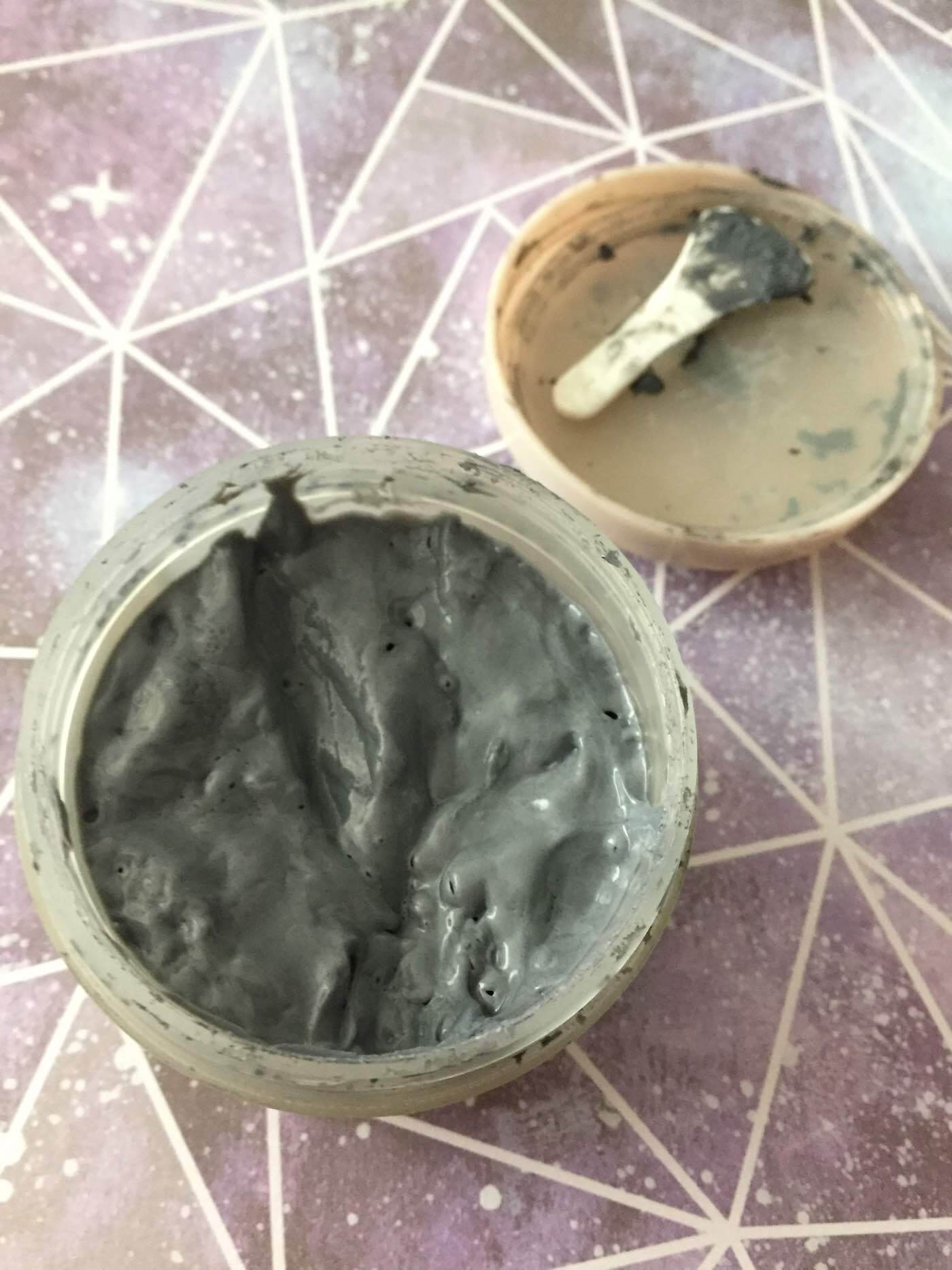 Milky Piggy Carbonated Bubble Clay Mask Review