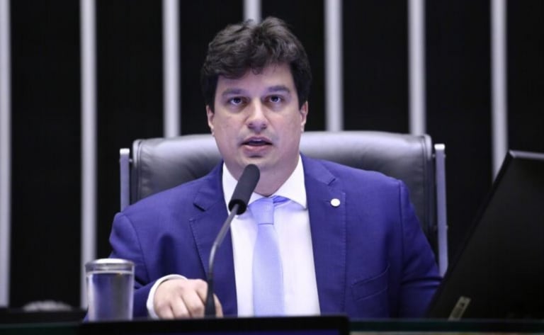 Comissão da Câmara aprova tarifa social de energia elétrica para MEI do CadÚnico