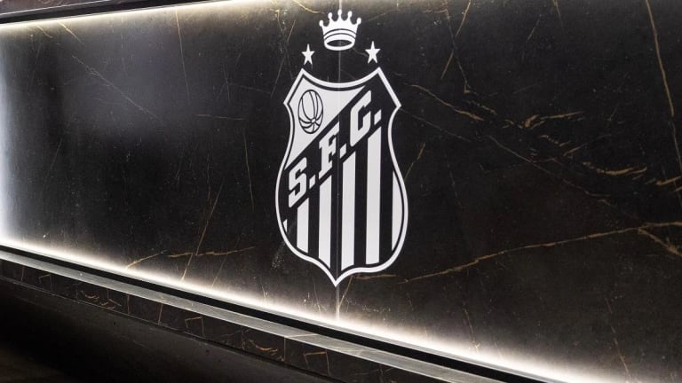 Santos fecha patrocínio milionário com mesmo parceiro comercial do Flamengo
