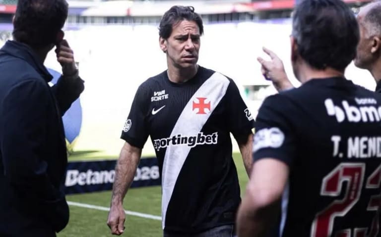 Vasco: Sócios aprovam venda da SAF para empresa de Marcos Lamacchia
