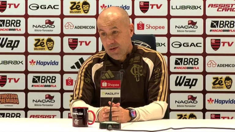 Leonardo Jardim defende Pedro e exalta superioridade do Flamengo após vitória sobre Atlético-MG